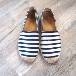 Vionic slip-on shoes